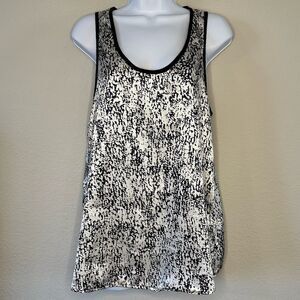 Forever 21 Printed Sleeveless Blouse